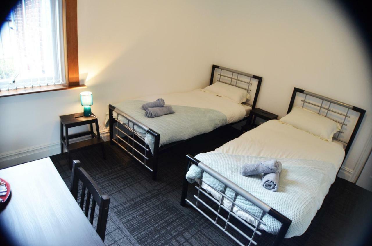 Old Swan Guest House ลิเวอร์พูล ภายนอก รูปภาพ